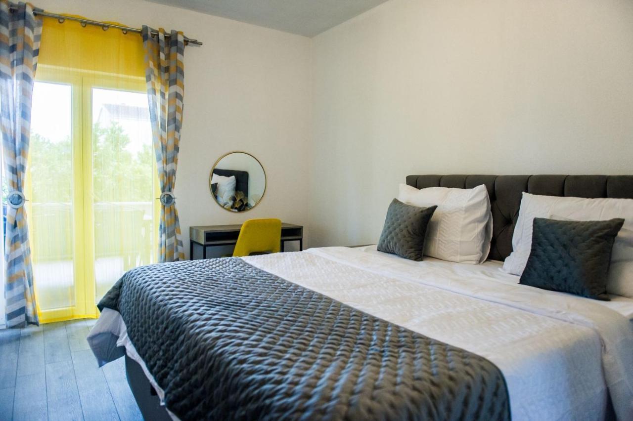 Apartment Lux Elba Kastela
